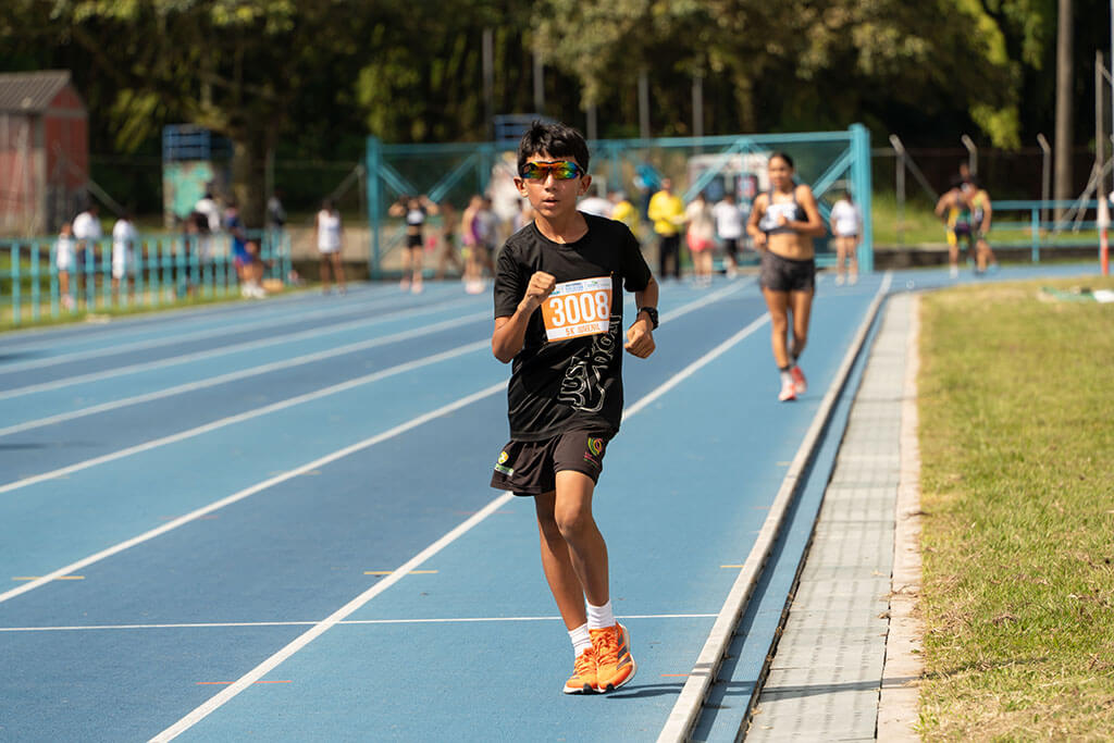 atletismo-juegos-intercolegiados-comfenalco